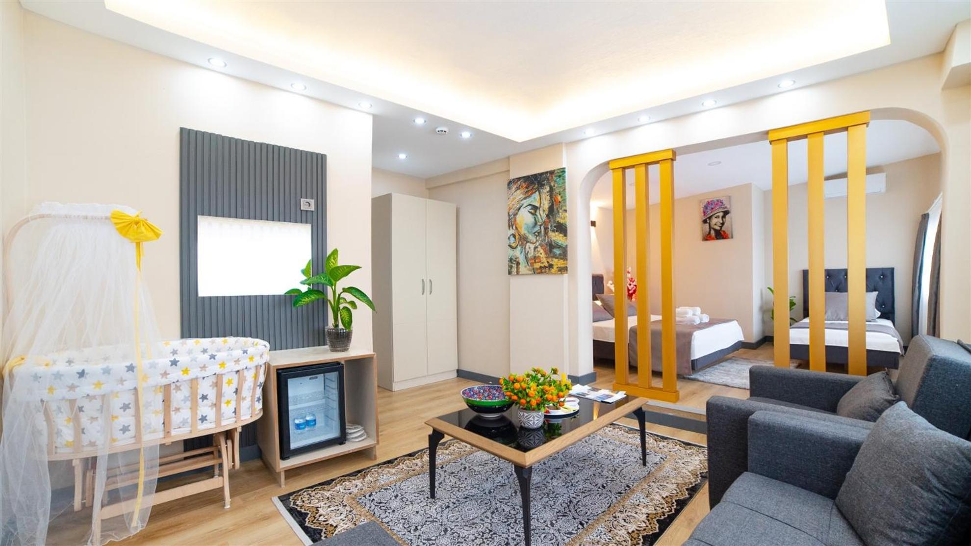 Hotel Blue Marina &